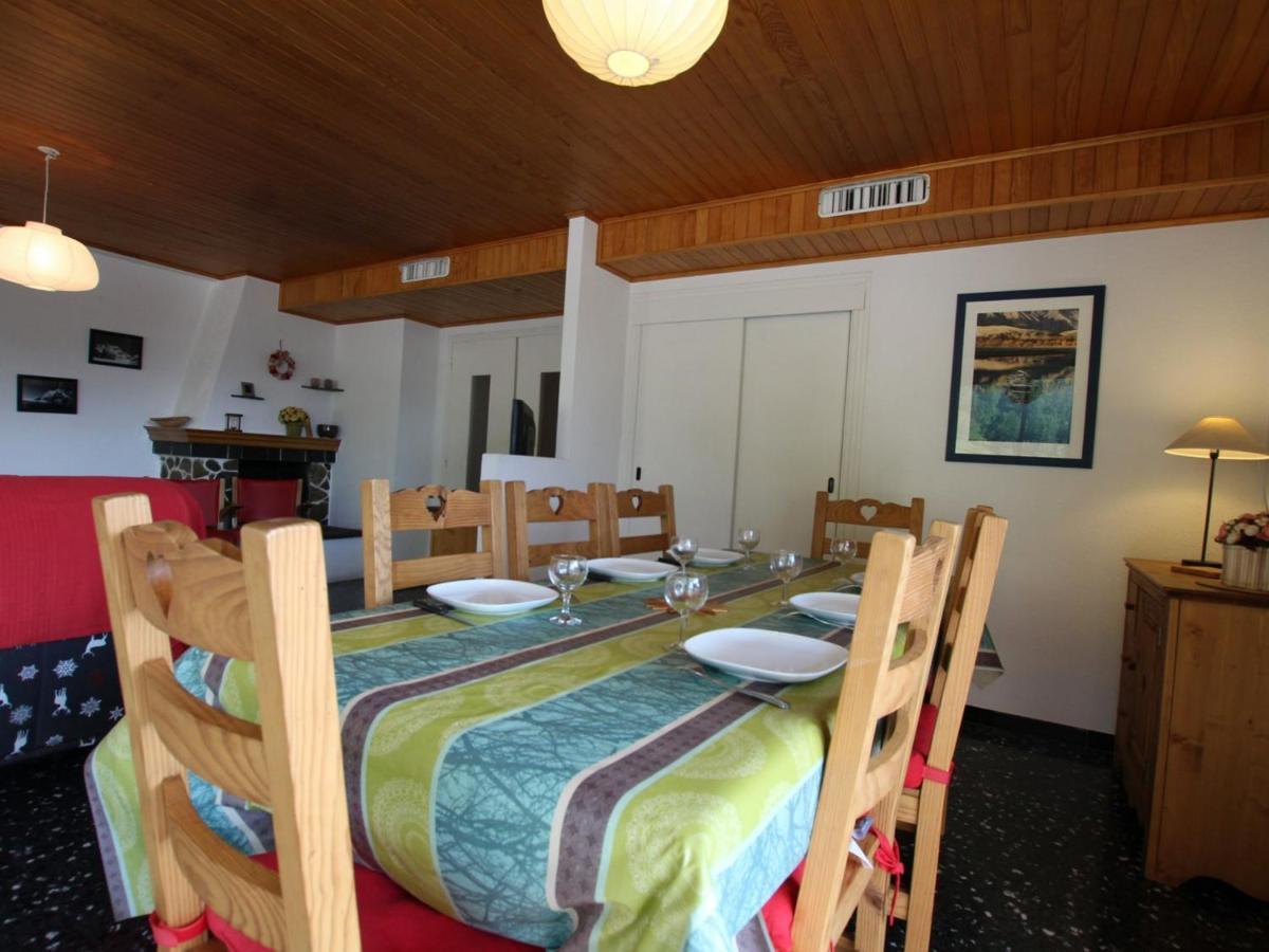 Serre-Chevalier: Appartement 3 Pieces, 8 Pers, Balcon, Parking, Wifi - Fr-1-330E-7 Saint-Chaffrey Exteriör bild